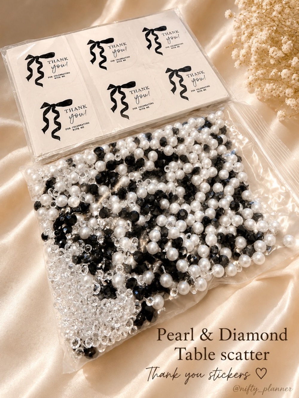 1000 Pearl & Diamond Table Scatter & 96pcsThank You Stickers